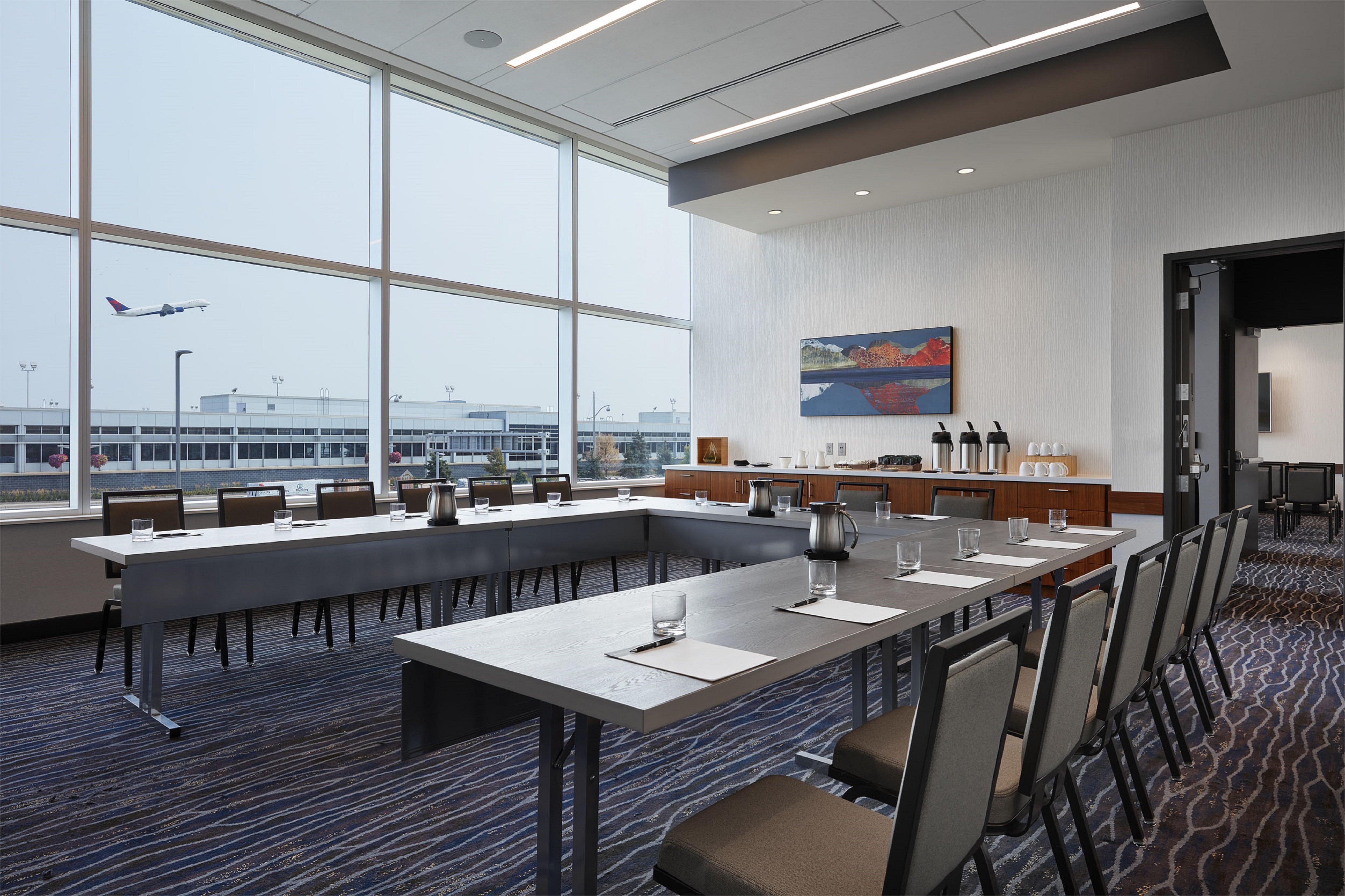 Intercontinental - St. Paul Airport By Ihg Hotel